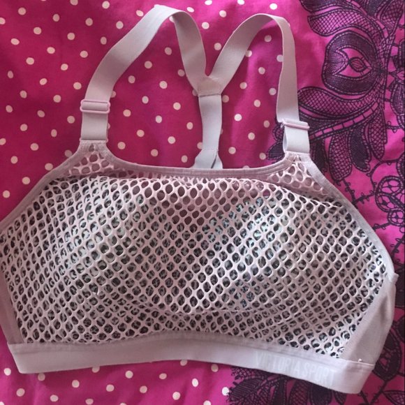 Victoria's Secret Sports Bra - Picture 1 of 4